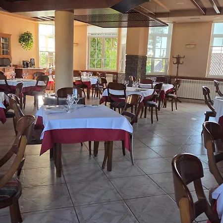 Moreras מלון לאון