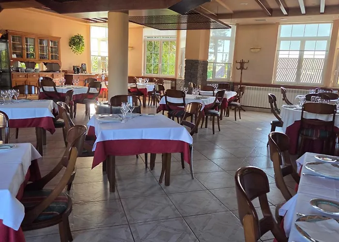 Moreras מלון לאון