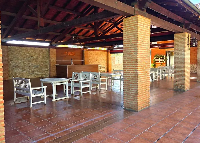 Las Moreras 3* Леон